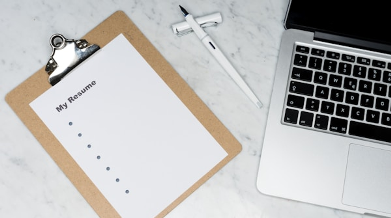 How to Create an Online Business Card Page (In One Afternoon)